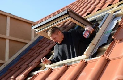 Pose de fenêtres de toit Velux à Nogaret